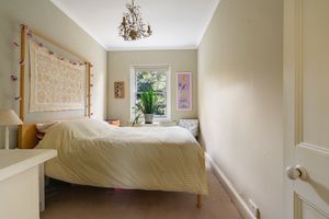Bedroom- click for photo gallery